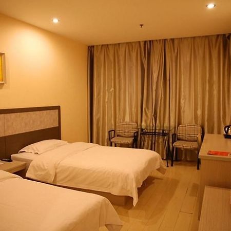 Huiquan Hotel Yên Đài Ngoại thất bức ảnh